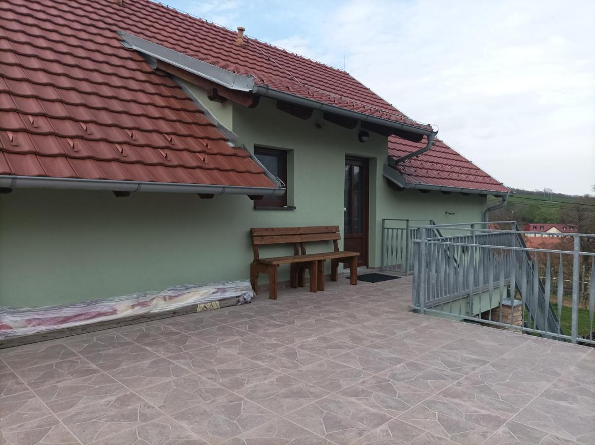 Rodinné Vinařství Guldanovi *